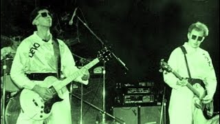 Devo - Praying Hands (Live San Francisco 1977)