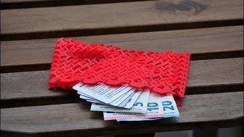 3D Printable Chainmail Wallet!