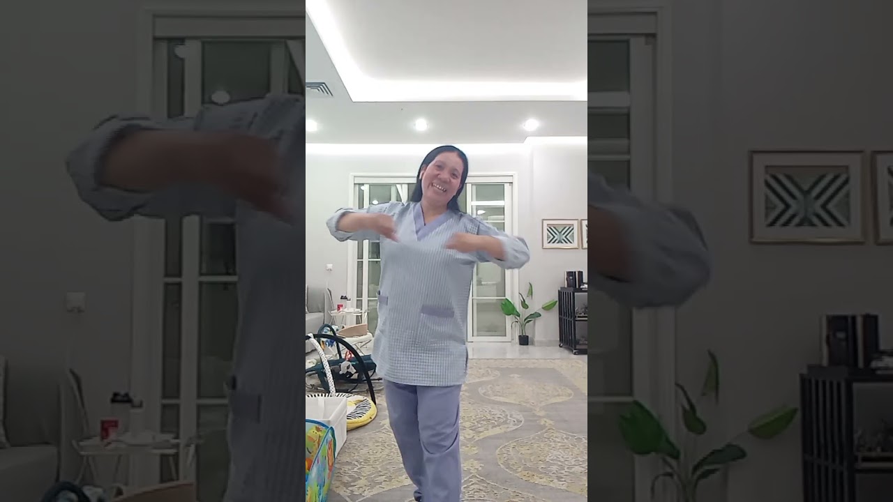 #funny video....ayaw nalang ninyo pansinA naa sa gilid..