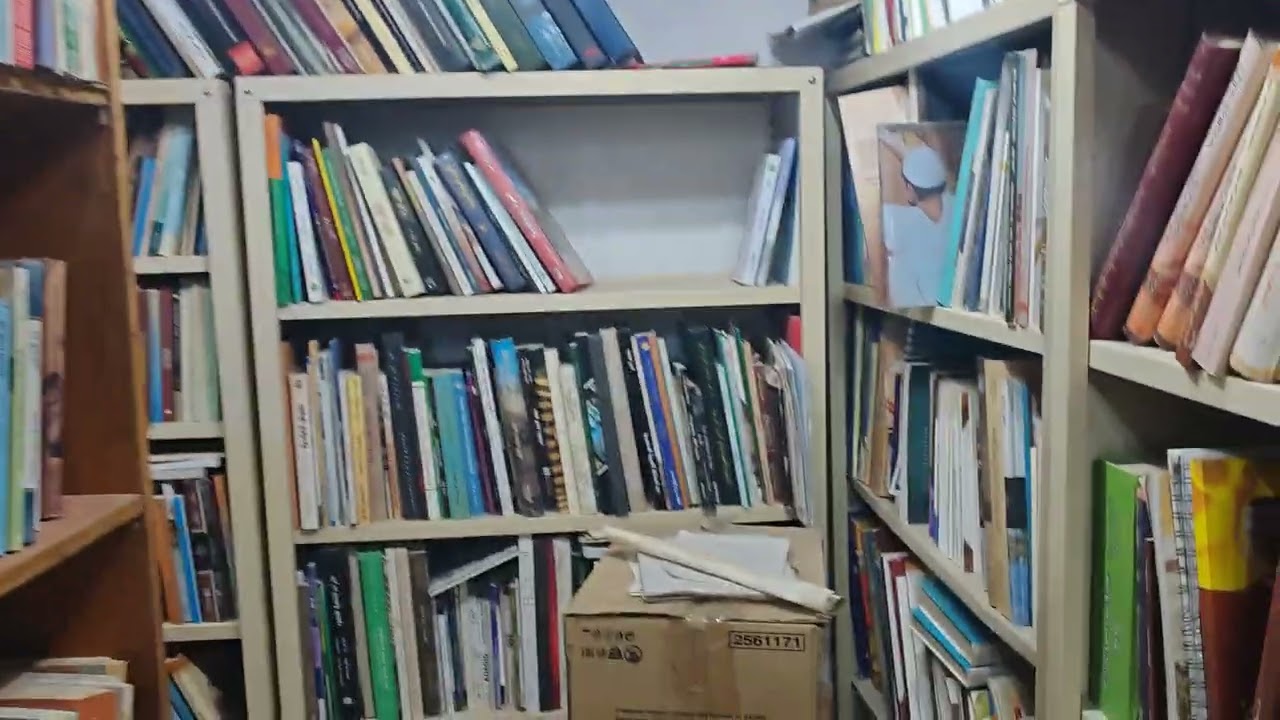 إضاءة على (مكتبة مركز النخلة للصناعات الحرفية) للمهندس عبد الله الشايب