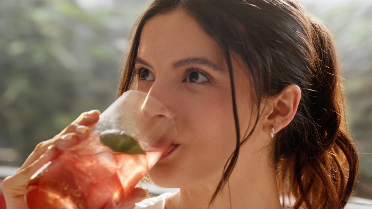 Starbucks Coffee — Starbucks Refreshers Concentrate - Make it Your Own (YouTube video ad)