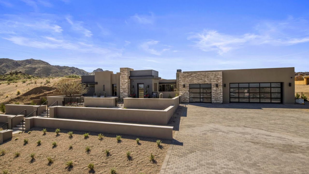 INSIDE A MASSIVE LUXURY HOUSE THAT FEELS LIKE A PRIVATE COMPOUND FOR $6.3M