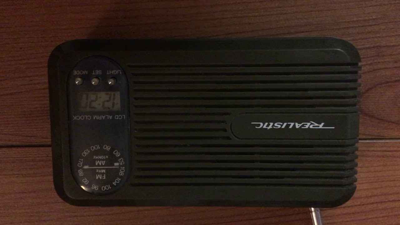 Vintage Realistic Portable Radio LCD Alarm Clock Travel Model 121571