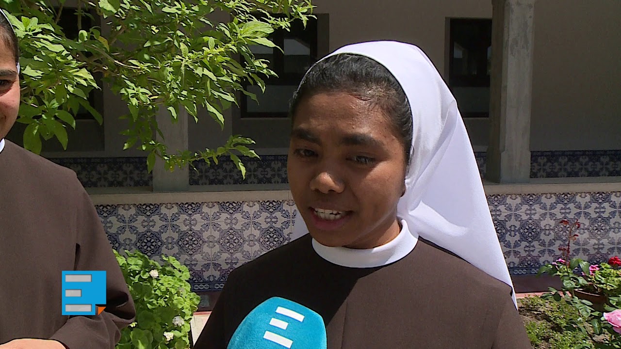 Papa no Vaticano e Clarissas em Timor Leste