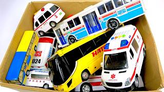 救急車とバスのミニカーが走る！坂道を緊急走行テスト！サイレンありだよ