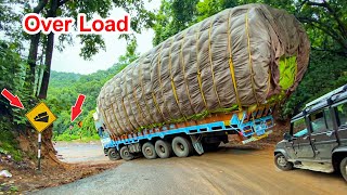 Lorry Videos : Heavy Overload Truck Dare Drive On Risky Ghat Downturns | Truck Video | Trucks in Mud