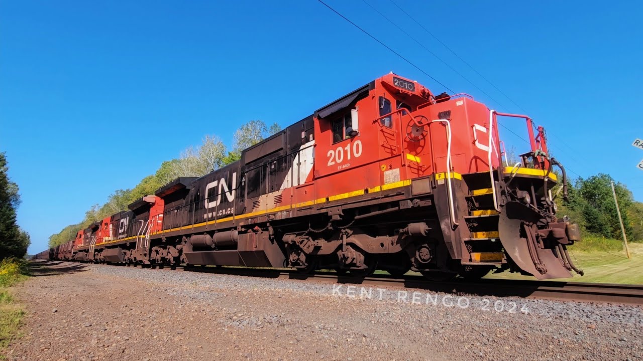Minntac ore loads on the CN Iron Range Sub.