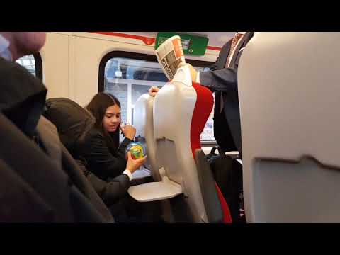 วีดีโอ: วิธีการเดินทางจากลอนดอนไปยังลินคอล์น