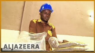 Single currency hopes to unite West African nations