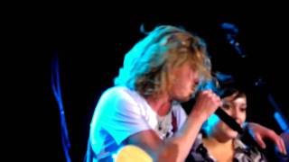 Bucky Covington -- A Different World (part)