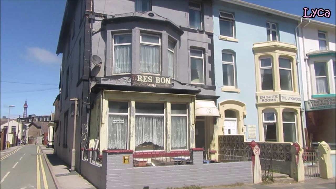 Streets in Blackpool. Trafalgar Road YouTube
