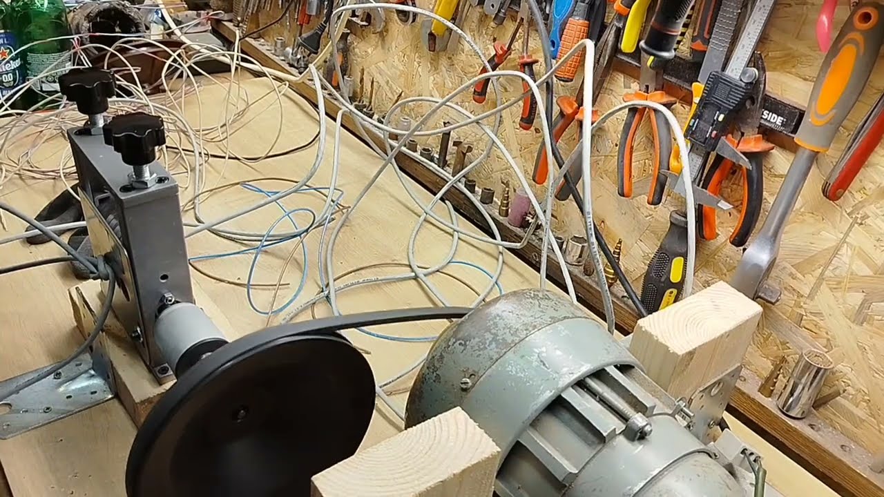 Dwie duże paczki od Pająka oraz podłączamy korowarkę pod silnik od Frani