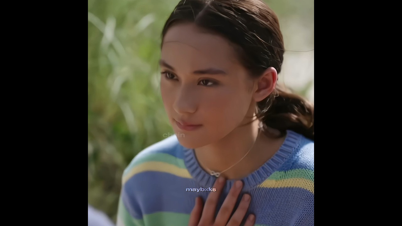 belly and conrad-infinity necklace ||the summer I turned pretty||