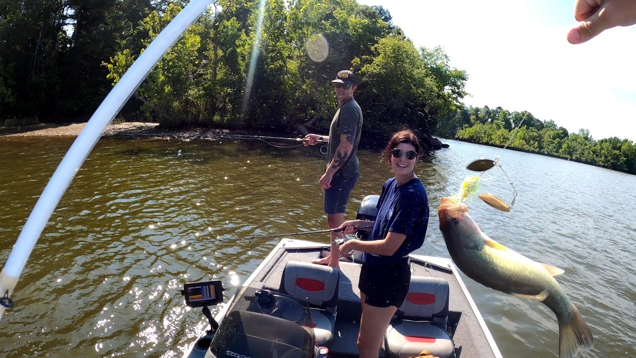 Family Fishing Trip…Fly Rod Bass PB?! Chaotic Morning on the James River.