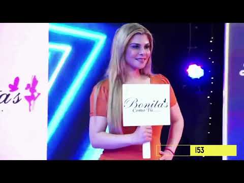 Claudia Abusada muestra sus piernotas