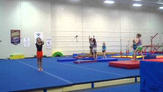 Nini back tuck beam