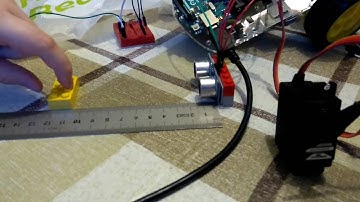 Servo y sensor ultrasonido de distancia
