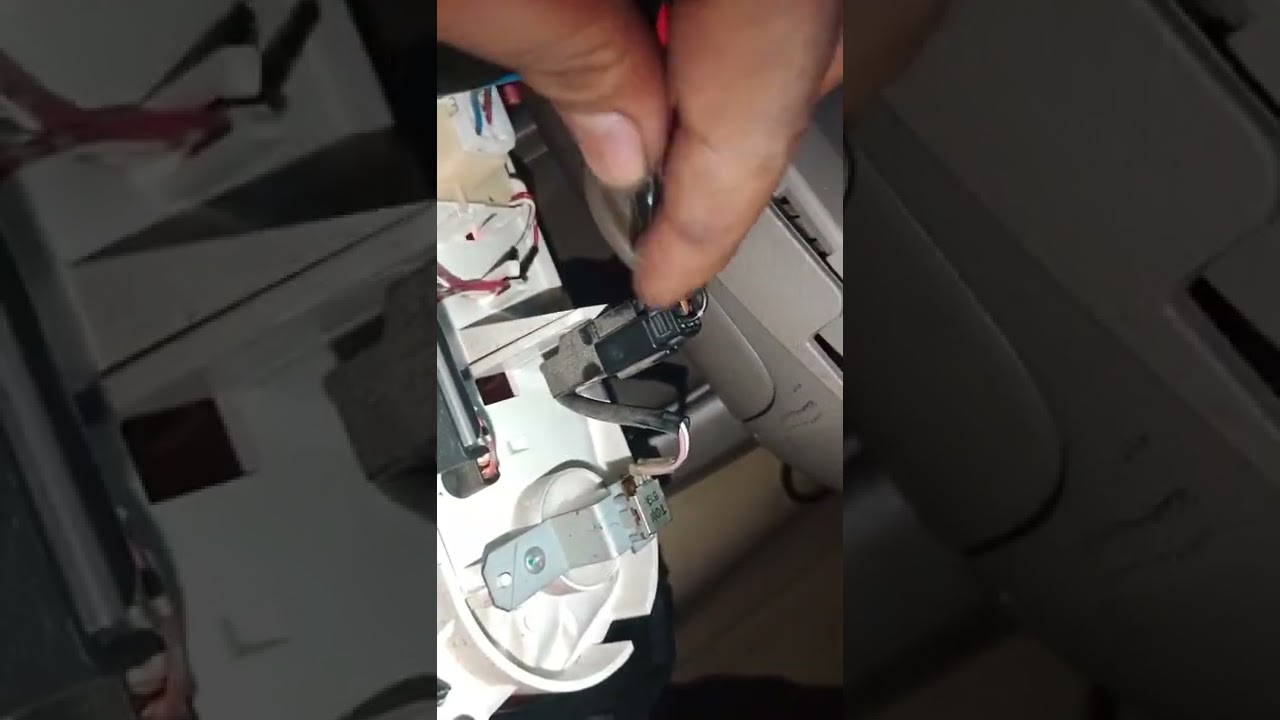 Ecu terios lama konslet menyebabkan ac tidak dingin, insyAllah ini solusinya