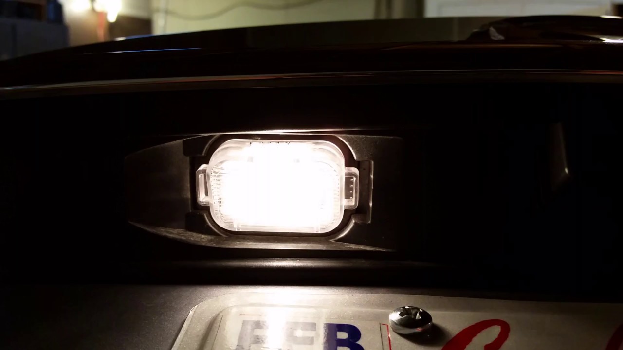 mazda 6 number plate light