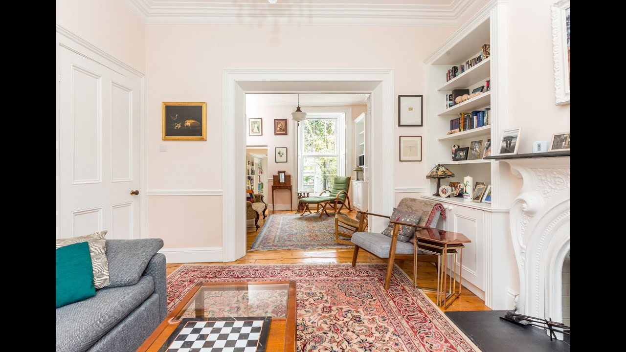 A stunning period house with an amazing garden to rent in the heart of