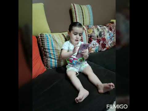 نفسى اشوف عيالى بيكبرو حواليا