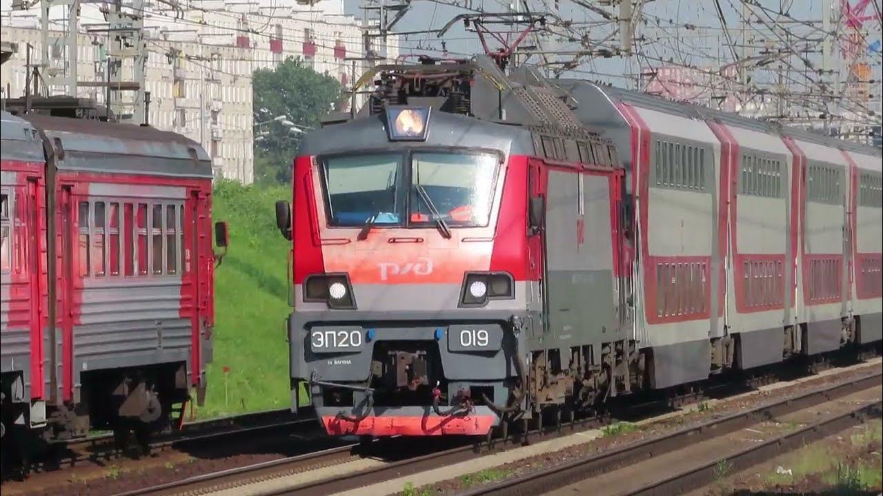 Электровоз ЧС7-017 с поездом № 17 Москва - Ницца - YouTube