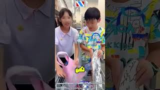 كانوا فرحين لأنهم يشترون ما يحبون ولكن في النهاية كانت الصدمة😱