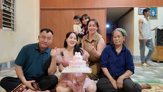 A Special Birthday Gift from Ai Mi | Visiting a Deer Velvet Farm screenshot 4