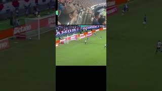 Manga deixa o caixão do Bahia. placar final Bahia 1 x 3 Remo