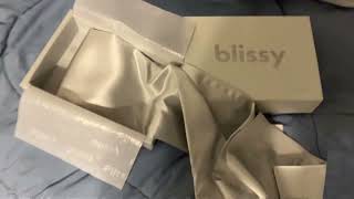 Blissy Pillowcase Review 2024 Best Silk Pillowcase for Cooling and More  Blissy Pillowcase Review