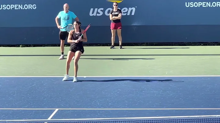 Caroline Garcia practice (2022 US Open)
