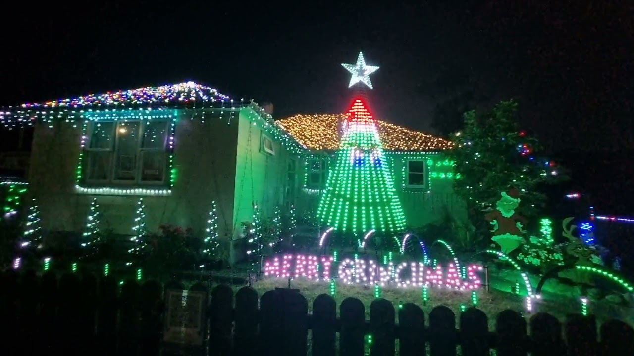 MR Grinch, Christmas lights xlights 2021 YouTube