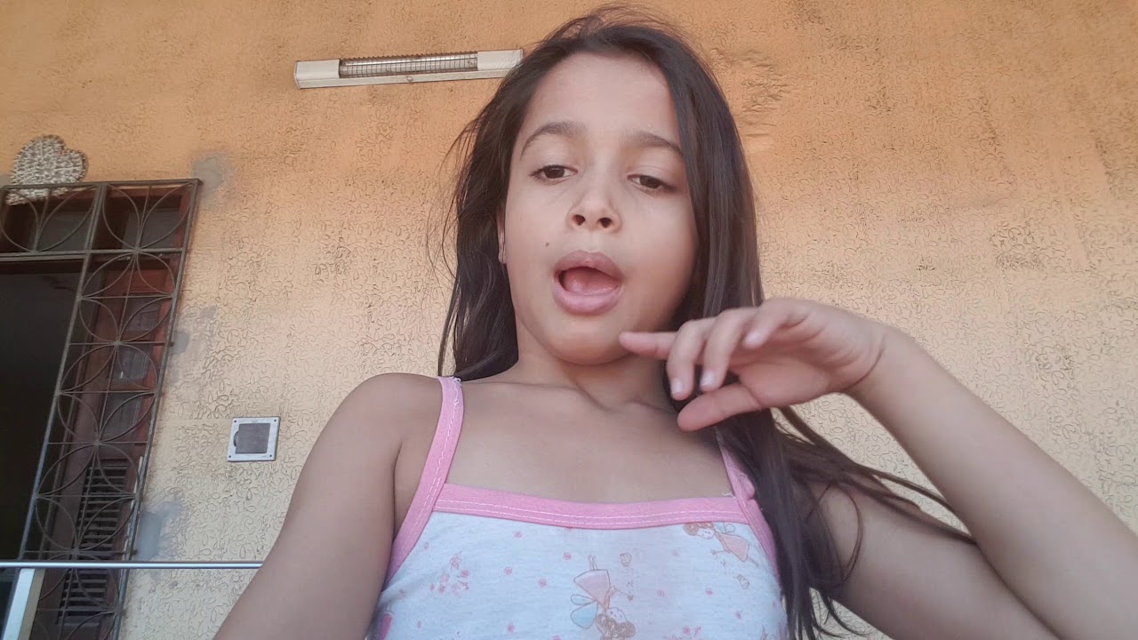 Tipo De Meninas Na Escola Youtube 