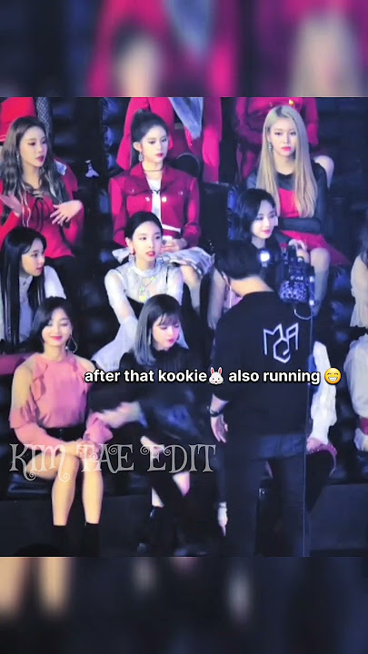 the girls shocked😍 when jin🐹 and kookie🐰 suddenly entered😍💜#bts #twice #shorts