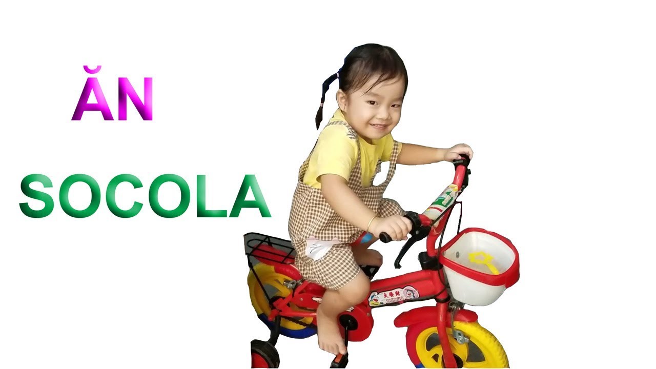 Bé Chạy Xe Ăn Kẹo Socola Đồng Tiền Vàng ❤ - youtube