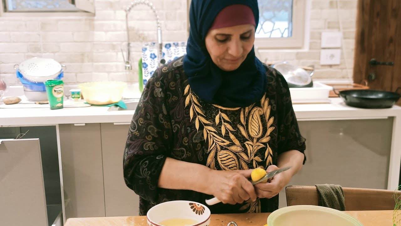 انا هتبنى واحد يعيش معايا في البيت وما حدش يقول لي حرام انا مش مجنونه ولا عند الزهايمر