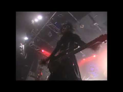 Moi dix Mois / MAD INGRAIN (live Invite to Immorality) - YouTube