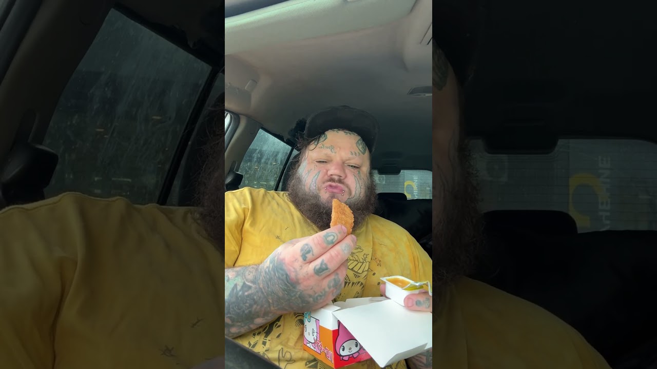 Пробуем хелло китти во вкусно и точка 