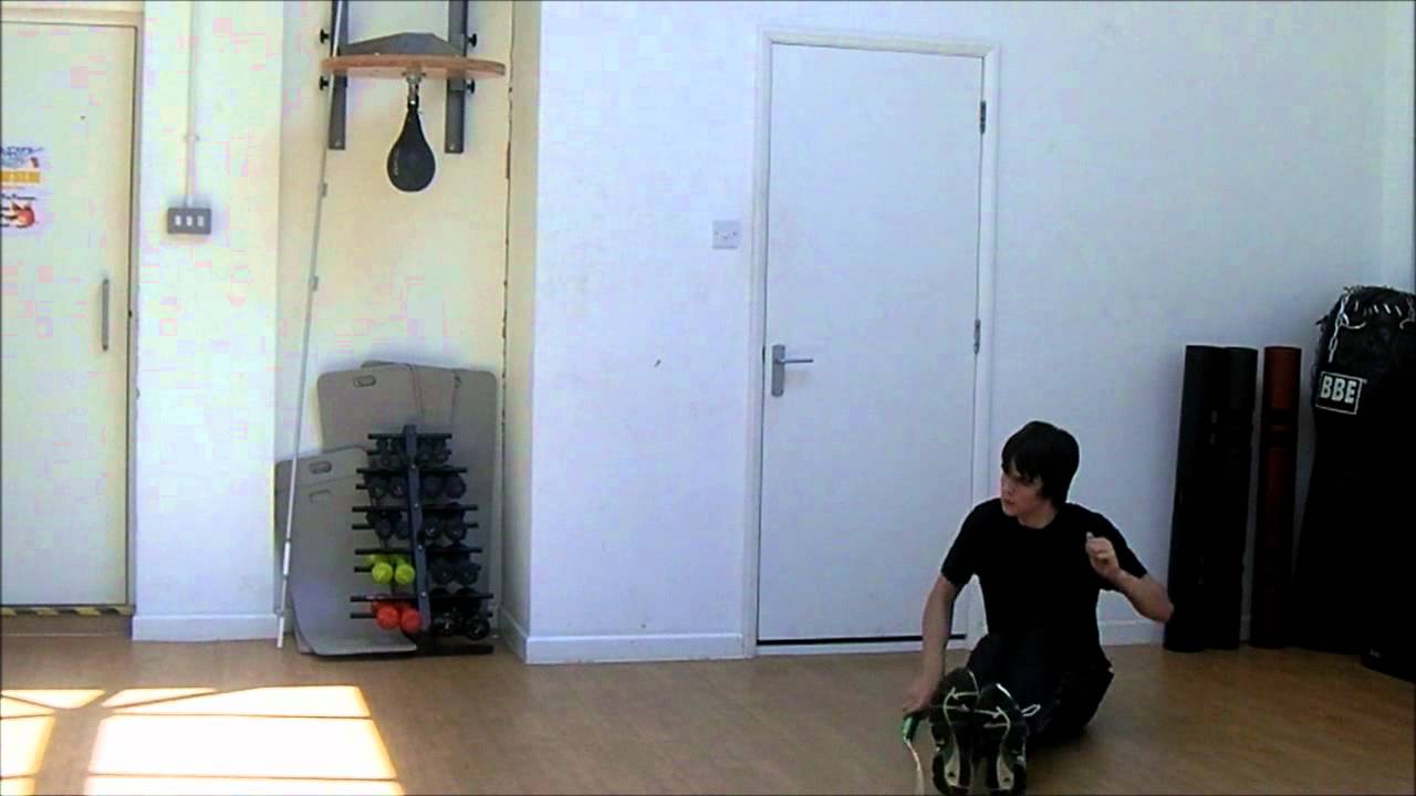 Jumping Rump Buddy bounce/rump jump/butt bounce jump rope trick slow motion - YouTube