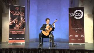 Andrea De Vitis Plays Castelnuovo-Tedesco Vivo Ed Energico From Sonata Omaggio A Boccherini