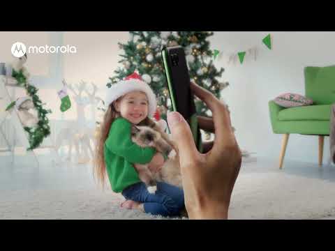 Jeszcze zdążysz z prezentami. Świąteczna kampania Motorola Motorola na Święta - Bogactwo kolorów, doświadczeń i prezentów!