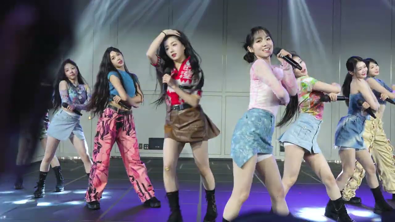 230905 tripleS 러블루션(Lovelution) 'Girls' Capitalism' 4K60p 직캠( fancam) @풀만호텔