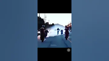 من لدلو درونه بس توم خوش ويست تاقانكم زور م خوش دويت J J J 