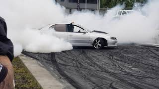 Limitr Holden ls1 v8 burnout skids of summer nz
