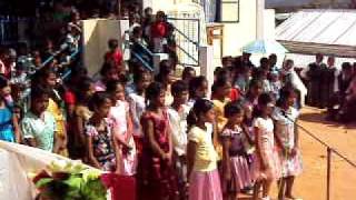Unitarian Secondary School Puriang Young Girls Student Sing.avi