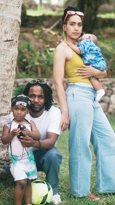 Rapper Kendrick Lamar and fiancée Whitney Alford With 2 Kids#blacklove#