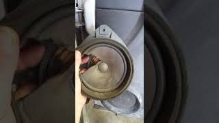 07up GM truck no audio or faint sound only tweeters play