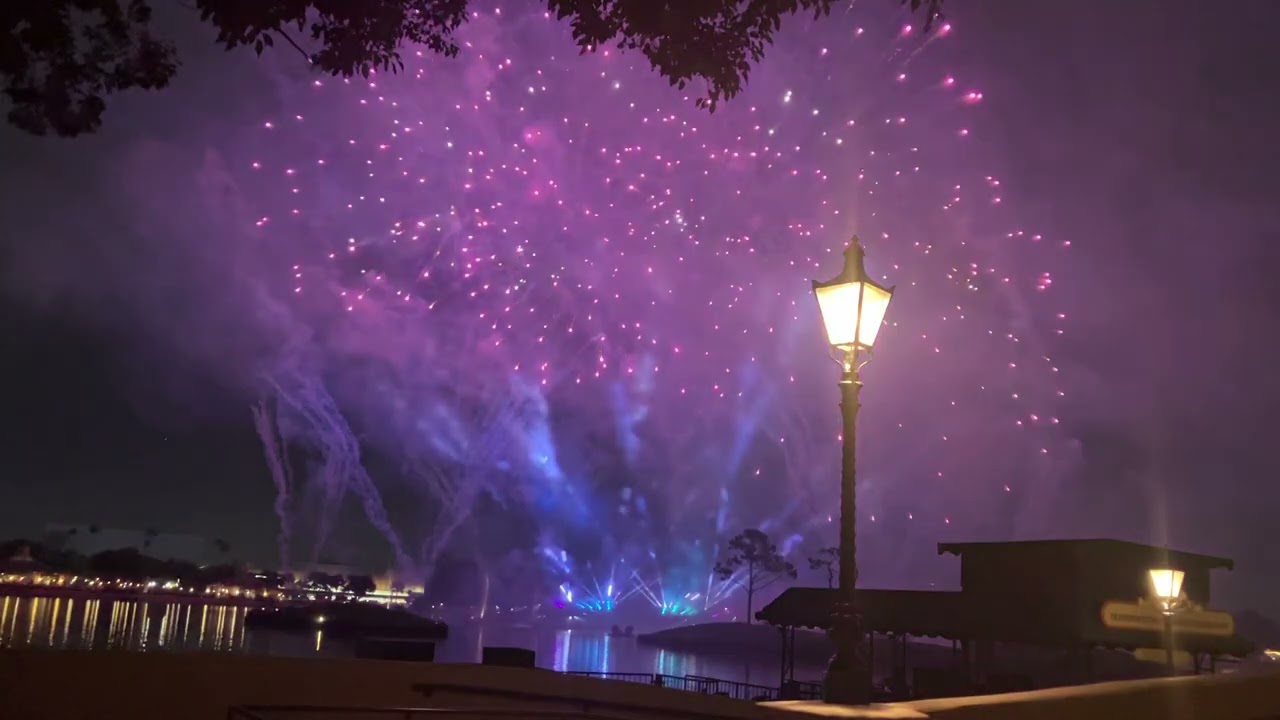  Fireworks at Epcot in Walt Disney World 6 November  2025