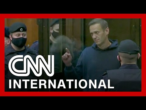 CNNi: Protests erupt in Moscow after Navalny sent to prison again