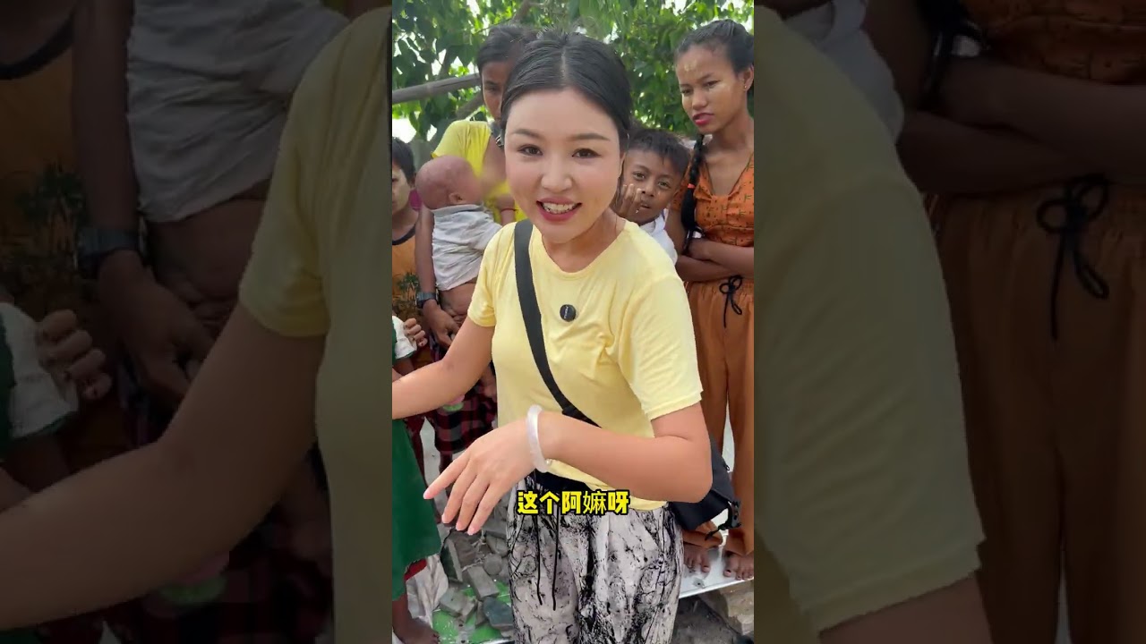 在难民区收到一条惊艳的翡翠手镯！#翡翠 #生活 #珠宝首饰 #翡翠手镯 #翡翠原石